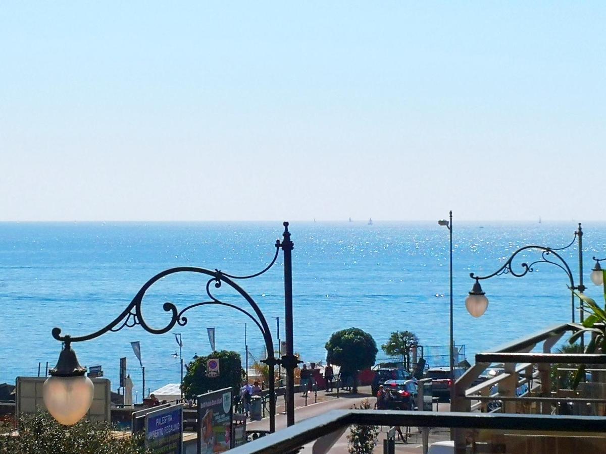 살레르노 La Collina Dei Ciliegi B&B 외부 사진